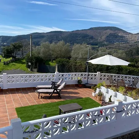 Apartamento Bilbo Near Atico Rural Con Terraza Basauri