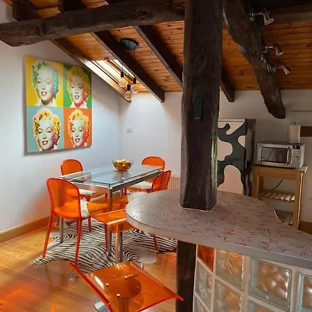 Bilbo Near ático Rural Con Terraza Apartamento